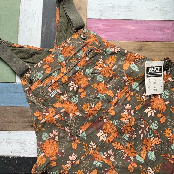 Duluth Trading Co Pants - NWT Duluth 1X x31L Heirloom Gardening Lined Bib Overalls Loden Autumn Leaves
